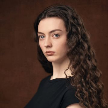 Caitlin Threadgould