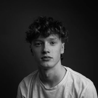 Alex - Performer, Fan, Actor, Dancer, Singer | StageAgent