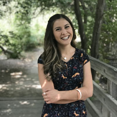 Elizabeth Wada - Actor, Dancer, Singer, Comedian 