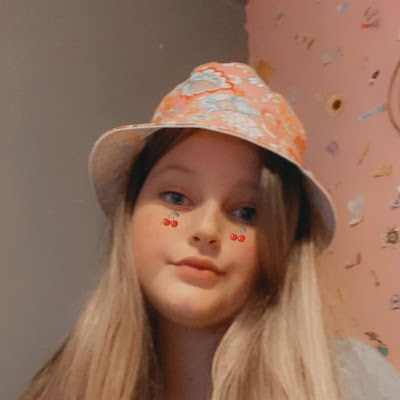 Sophie M | StageAgent